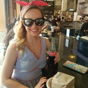 Meet your Posher, Amy